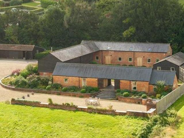 House for sale in Calne, Wiltshire