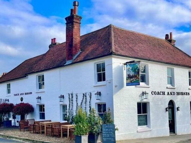 House for sale in Littlecote, West Sussex