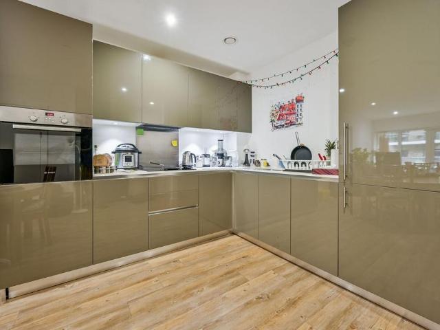 Apartment for rent in Glyndon, Greater London