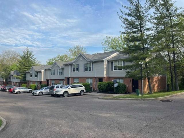 Apartment for rent in Roselawn, Ohio