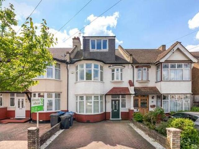 House for sale in Surrey