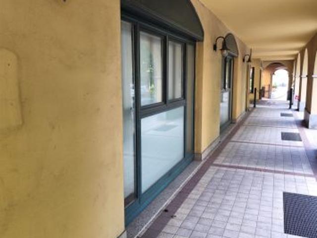 Ufficio in vendita a Comun Nuovo, Bergamo