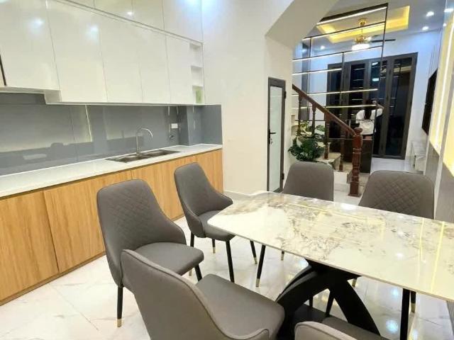 Nhà mặt phố bán tại Hoàn Kiếm, Hà Nội