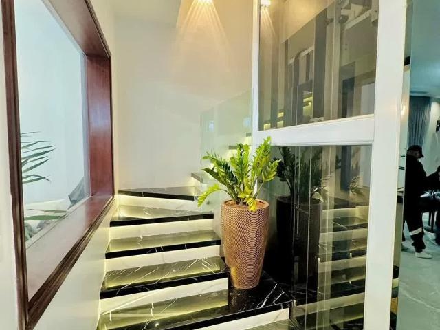 Nhà mặt phố bán tại Hoàn Kiếm, Hà Nội