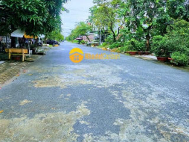 Mặt bằng bán