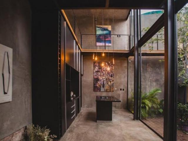 CON DISEÑO UNICO EN EL CENTRO DE LA CIUDAD