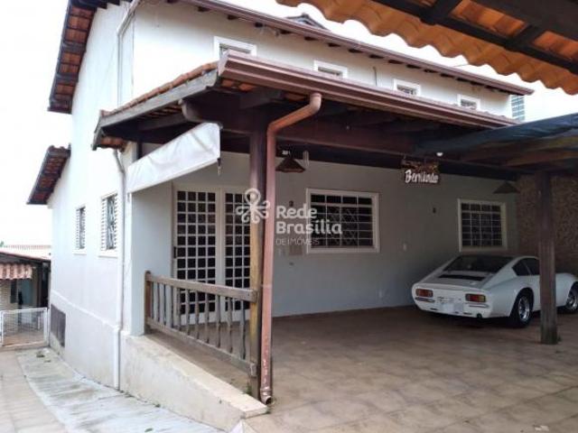 Casa venda em Região Geográfica Imediata do Distrito Federal, Região Integrada de Desenvolvimento do Distrito Federal e Entorno