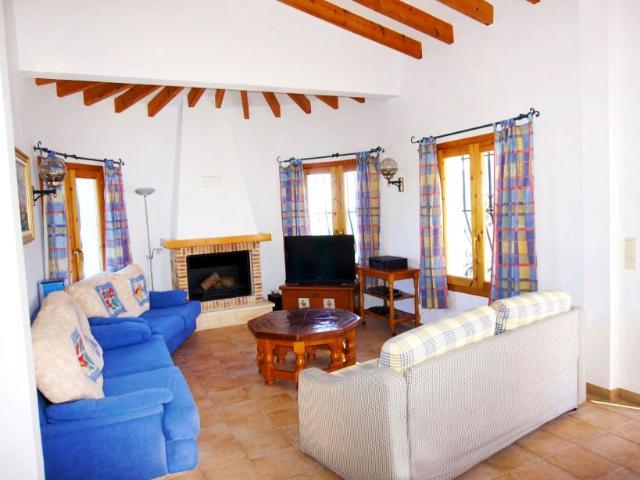 Casa en alquiler en Pego