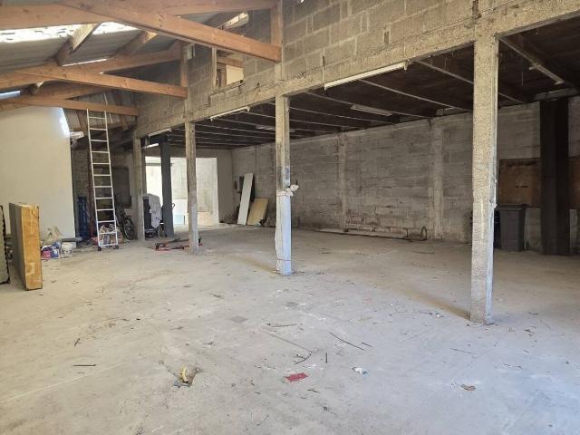 Garage vente à Concarneau, Finistère