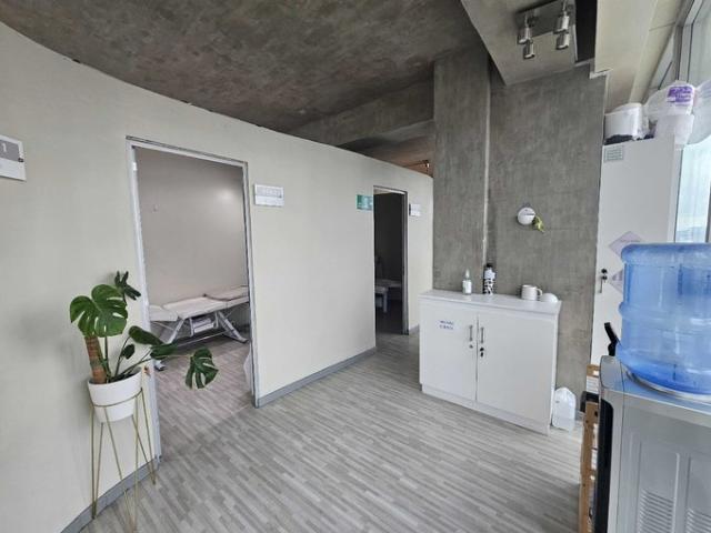 Concepción, Arriendo Oficina 3 Box 101440