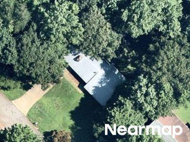 House for sale in Bretton Woods, Gainesville