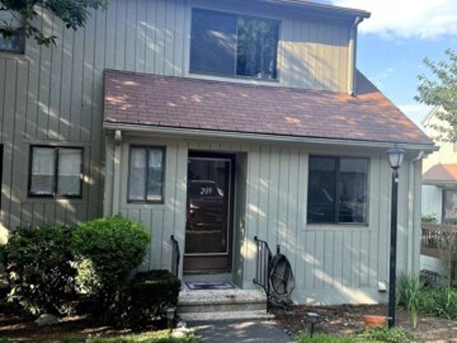 House for sale in Beacon Falls, Connecticut