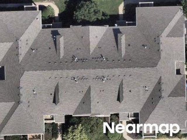 Condo for sale in Justice, Illinois