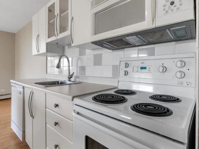 Apartment for rent in Wedgewood, Alberta