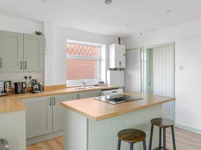 House for sale in Kimberworth, South Yorkshire