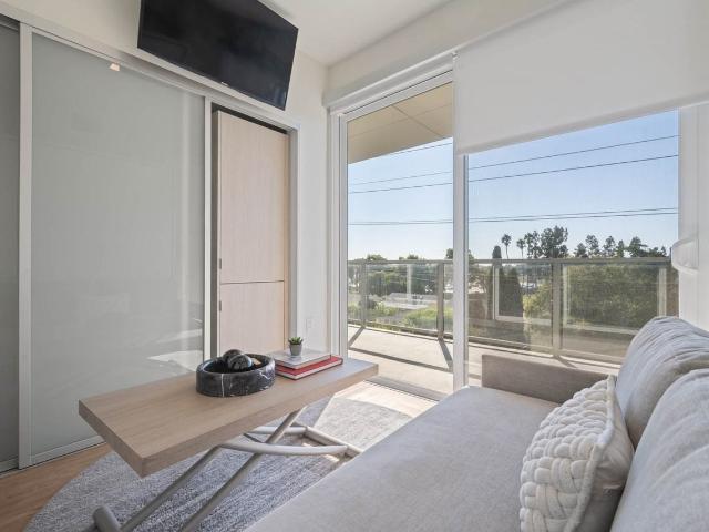 Property for rent in Vermont Knolls, Los Angeles