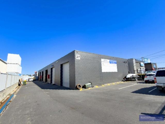 Warehouse for rent in Toombul, Queensland