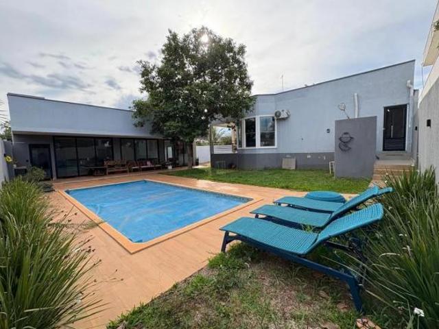 Casa venda em Região Geográfica Imediata do Distrito Federal, Região Integrada de Desenvolvimento do Distrito Federal e Entorno