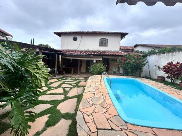 Casa venda em Região Geográfica Imediata do Distrito Federal, Região Integrada de Desenvolvimento do Distrito Federal e Entorno
