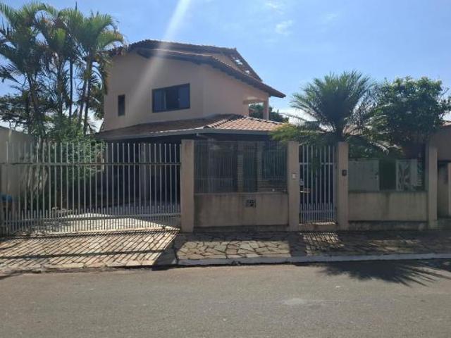 Casa venda em Região Geográfica Imediata do Distrito Federal, Região Integrada de Desenvolvimento do Distrito Federal e Entorno