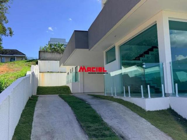 Casa venda em Região Imediata de São José dos Campos, Região Metropolitana do Vale do Paraíba e Litoral Norte