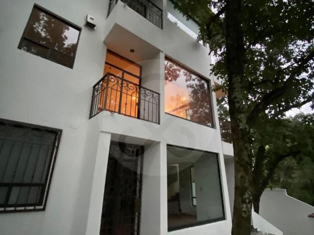 Casa en renta en Zona Esmeralda, Ciudad López Mateos