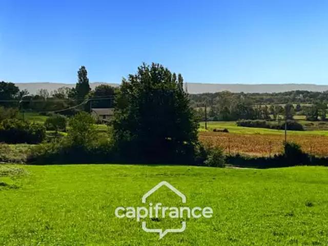 Terrain vente à Louhans-Châteaurenaud, Condal