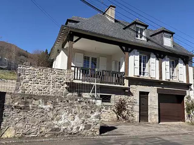 Maison vente à Saint-Flour, Auvergne-Rhône-Alpes