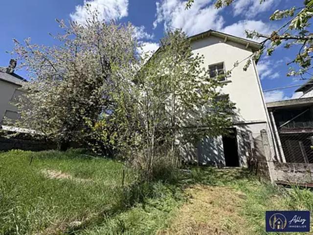 Maison vente à Saint-Flour, Auvergne-Rhône-Alpes