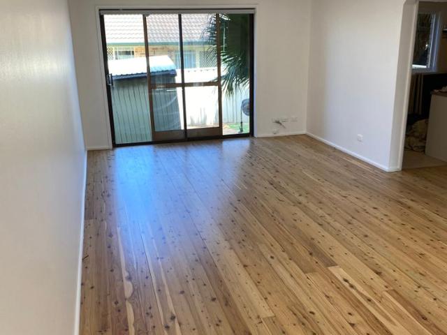 Room for rent in Condell Park, Sydney