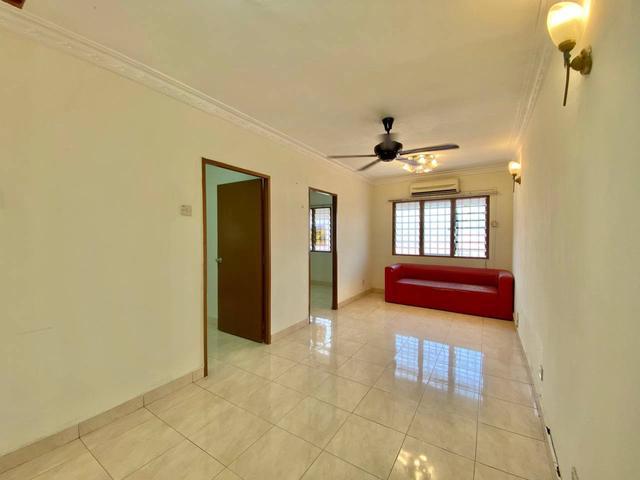 Apartment for sale in Petaling, Damansara Damai
