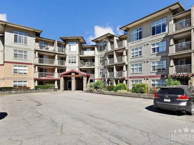 Condo for rent in Abbotsford Centre, Abbotsford