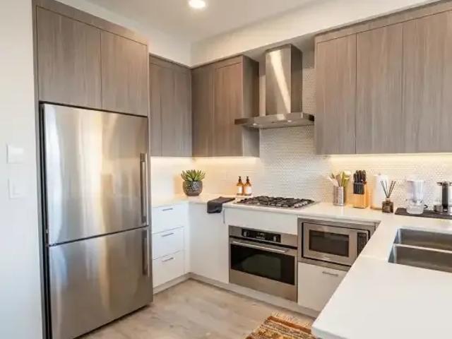 Condo for rent in Burnaby, British Columbia
