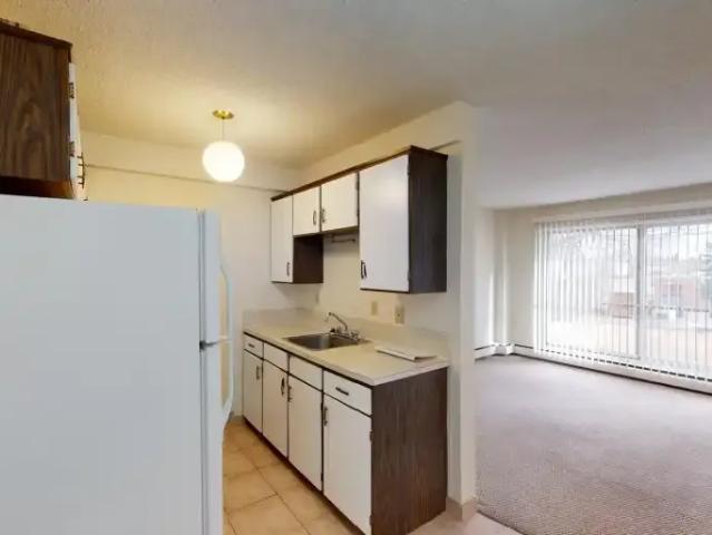 Condo for rent in Northwest, Alberta