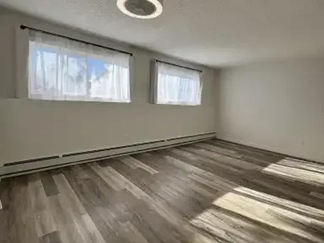 Condo for rent in Northwest, Alberta