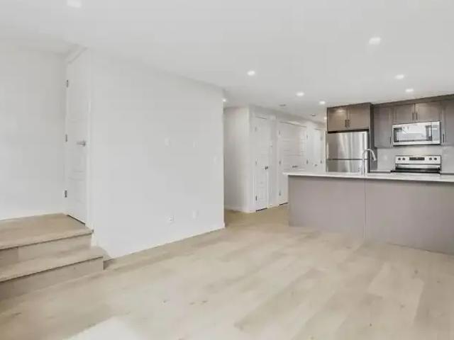 Condo for rent in Northwest, Alberta