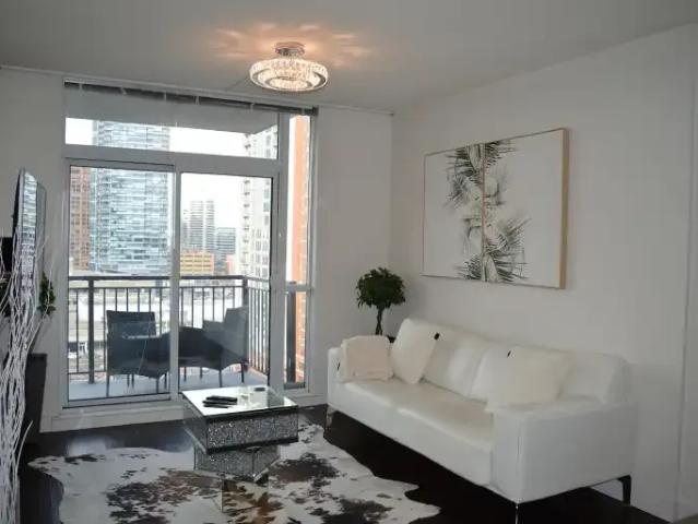 Condo for rent in Connaught, Calgary
