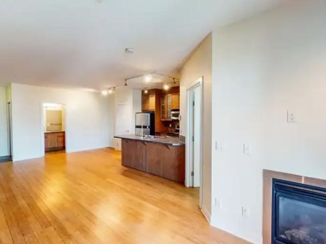 Condo for rent in Fourth Street BRZ, Calgary