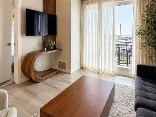 Condo for rent in Douglas Glen, Calgary