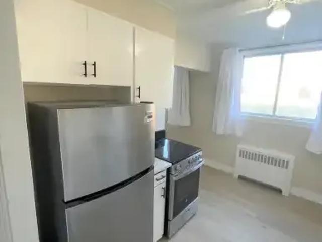 Condo for rent in Wedgewood, Alberta