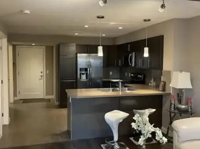 Condo for rent in Windermere Neighbourhood, Edmonton