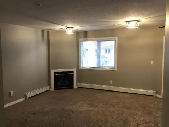 Condo for rent in Wedgewood, Alberta