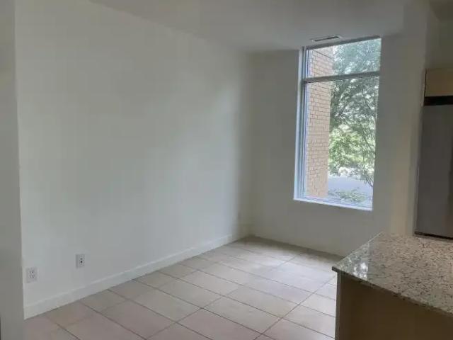 Condo for rent in Ermineskin, Edmonton