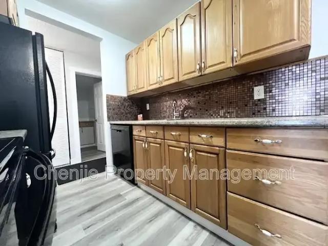 Condo for rent in Wedgewood, Alberta