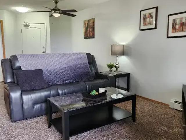 Condo for rent in Devonshire, Alberta