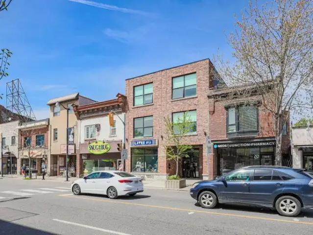 Condo for rent in Woburn, Ontario