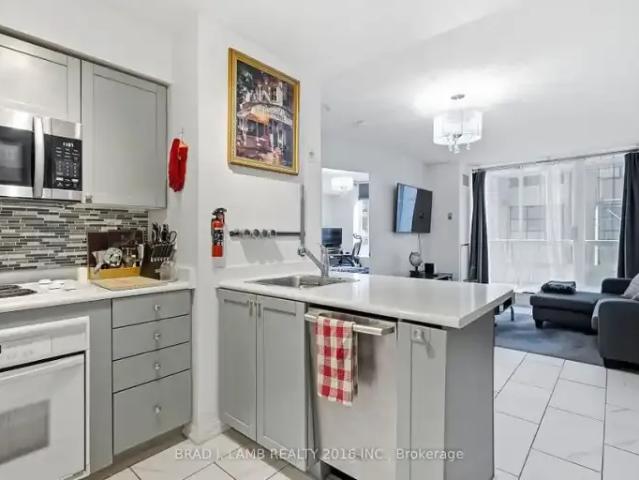 Condo for rent in Woburn, Ontario