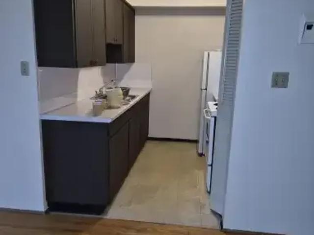 Condo for rent in Riley Park, Vancouver