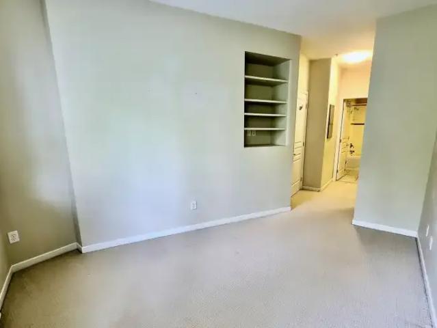 Condo for rent in British Columbia