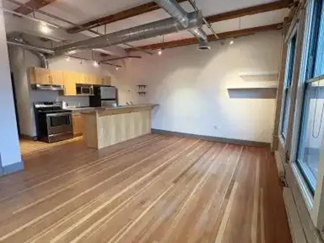 Condo for rent in East St. Paul, Manitoba